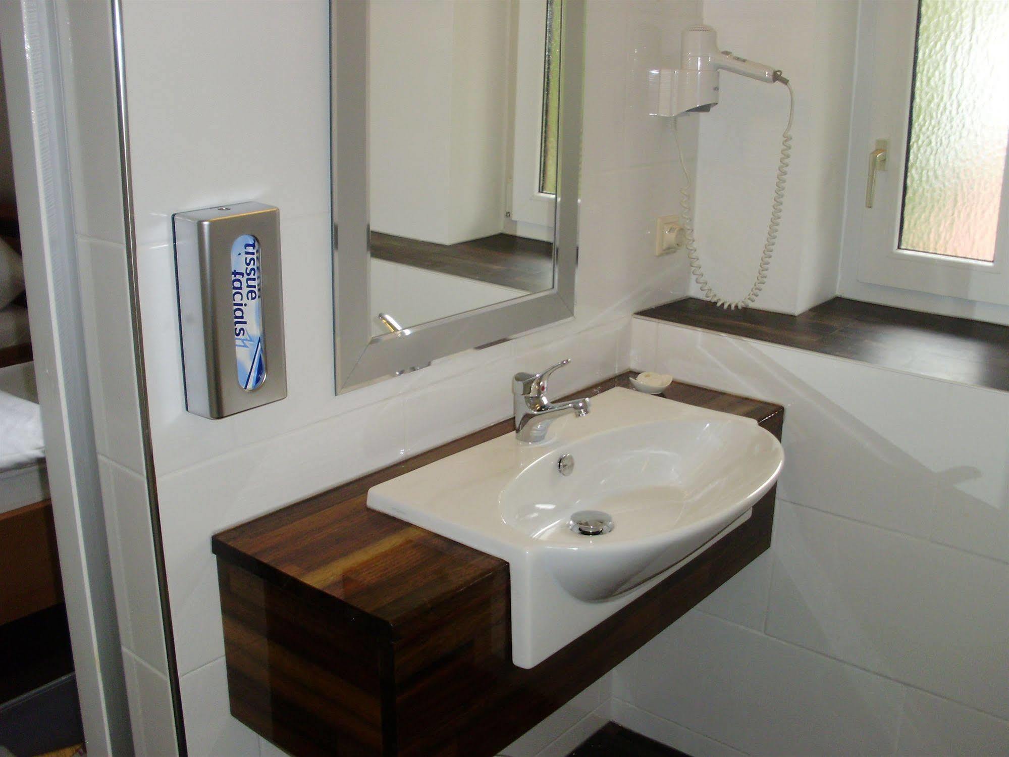 באד סקסה Hotel Garni Waldsegler מראה חיצוני תמונה
